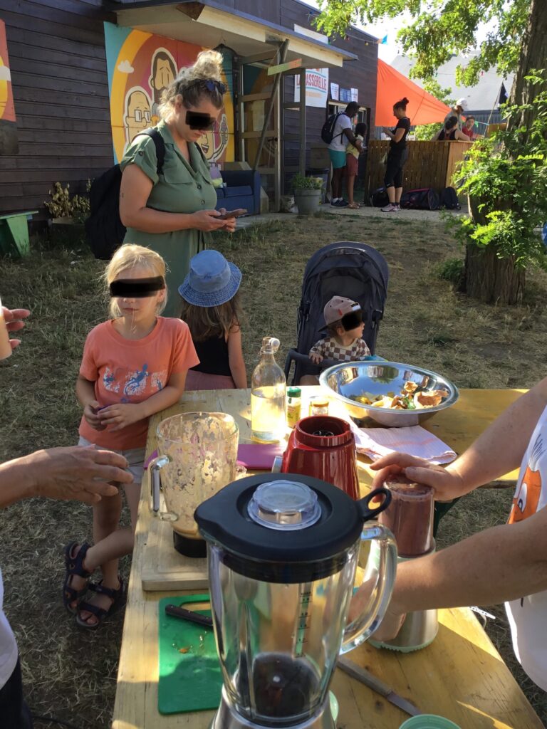 Animations anti gaspi avec les smoothies à la guinguette la passerelle